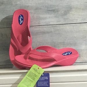Aspire sandals